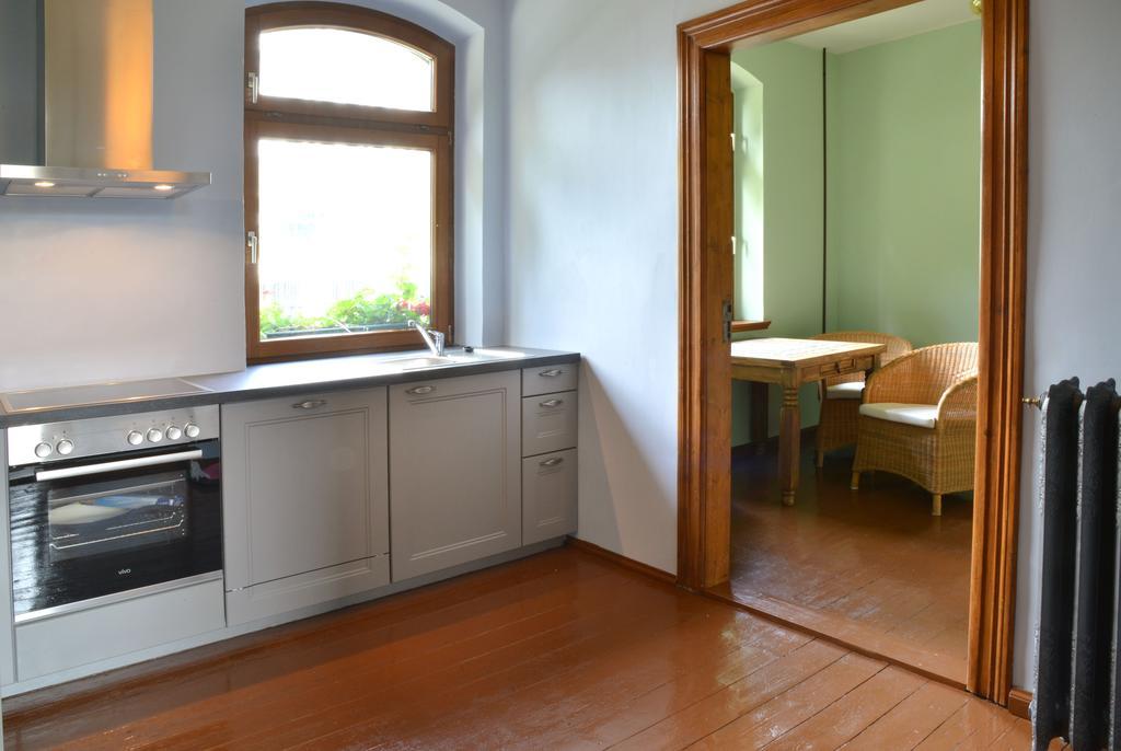 Alte Bahnstation Leipzig Appartement Kamer foto