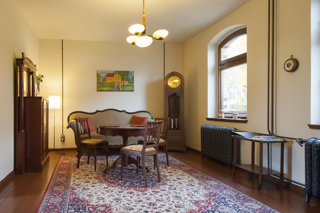 Alte Bahnstation Leipzig Appartement Buitenkant foto